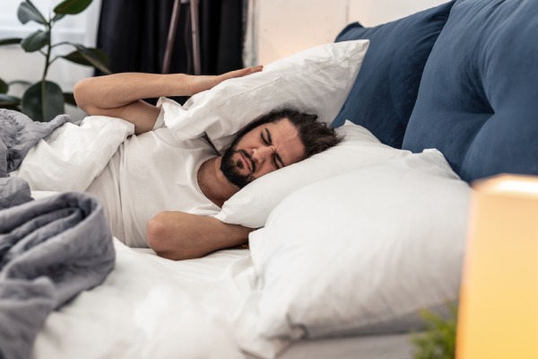 Signs He Wants You to Leave Him Alone